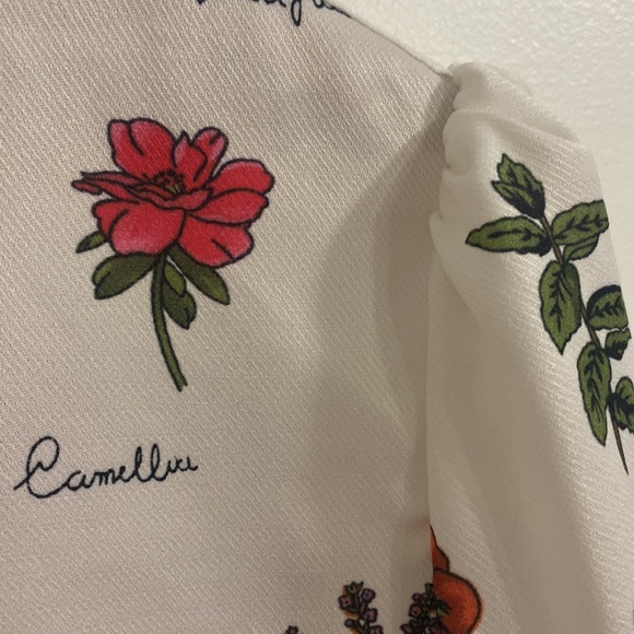 Botanical Print Bow Tie Blouse - Picture 5 of 5